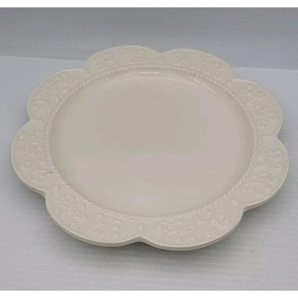 Princess House Marbella White Lunch Salad Plate 9 Inch Porcelain Round Scalloped